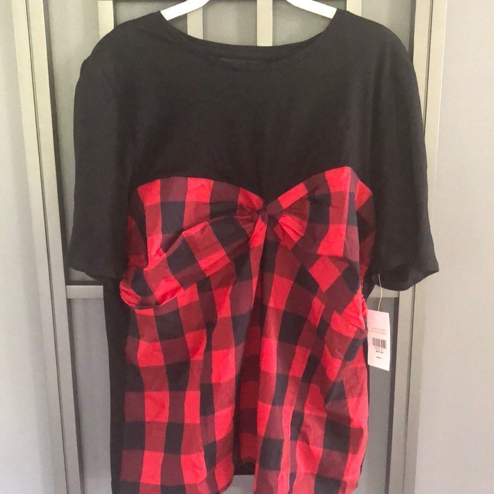NWT Fashion to figure red and black plaid t-shirt top. Size 1X